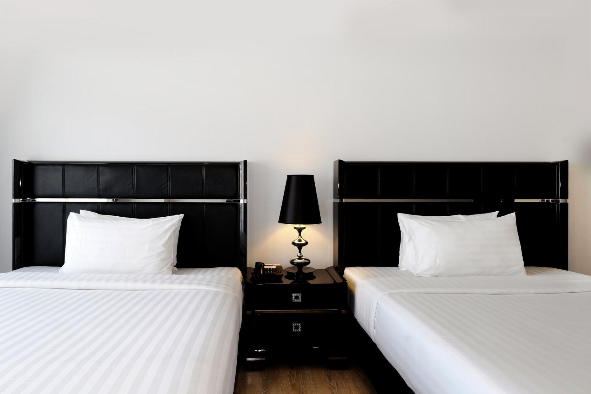 Sirin Exclusive Hotel And Residence Pattaya Exterior foto