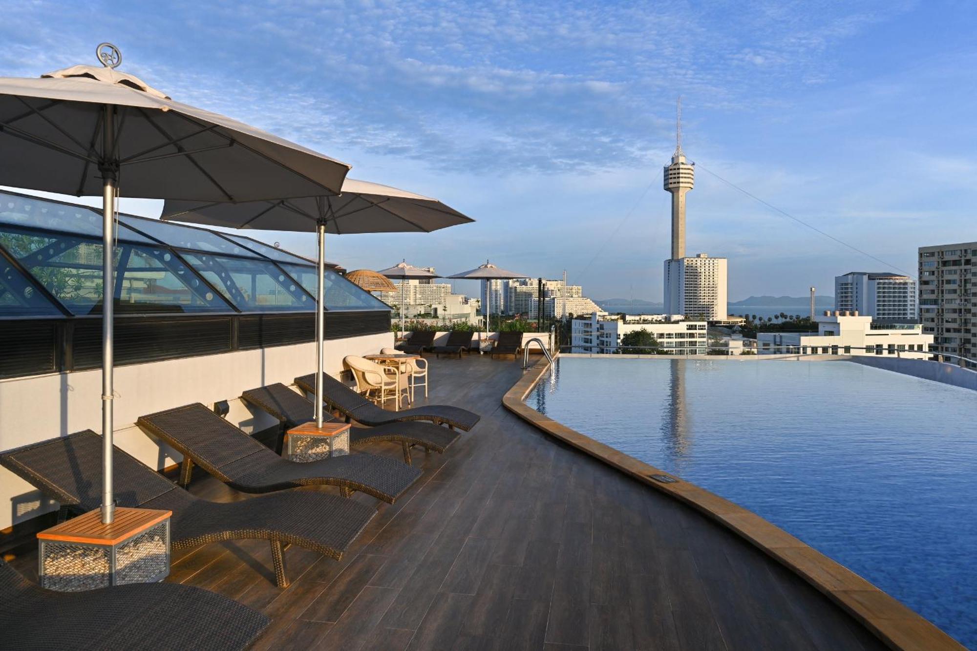 Sirin Exclusive Hotel And Residence Pattaya Exterior foto